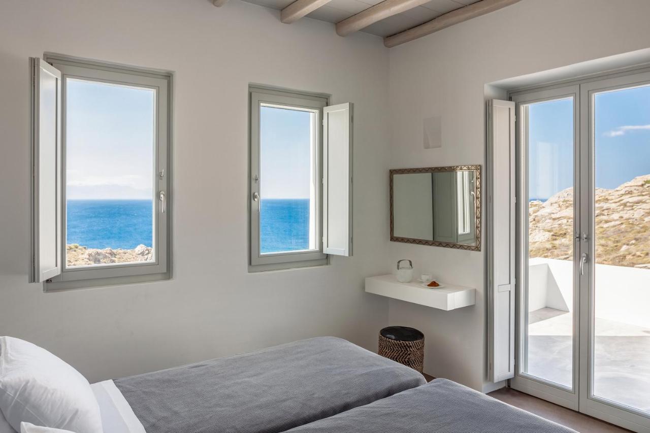 Villa The Mykonist Executive Elia Beach